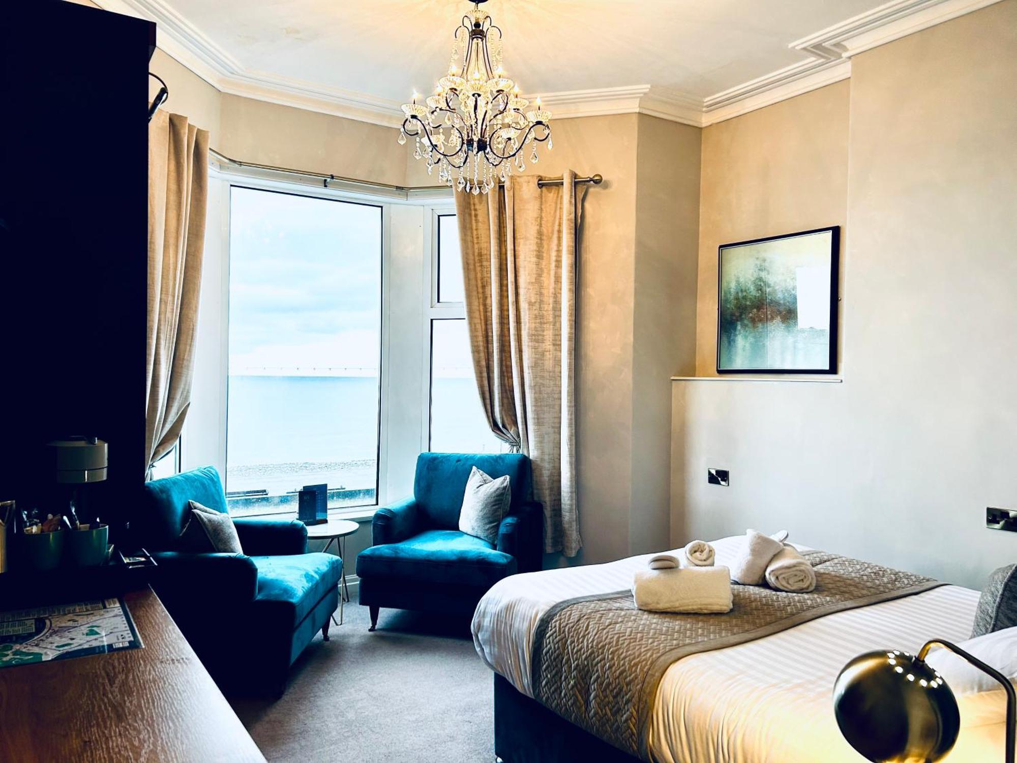 Hotel No5, Beachfront With Free Private Car Park Λαντούντνο Εξωτερικό φωτογραφία